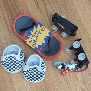 Build-A-Bear Workshop VTG Skateboard/Skate Lot (4 pc)
